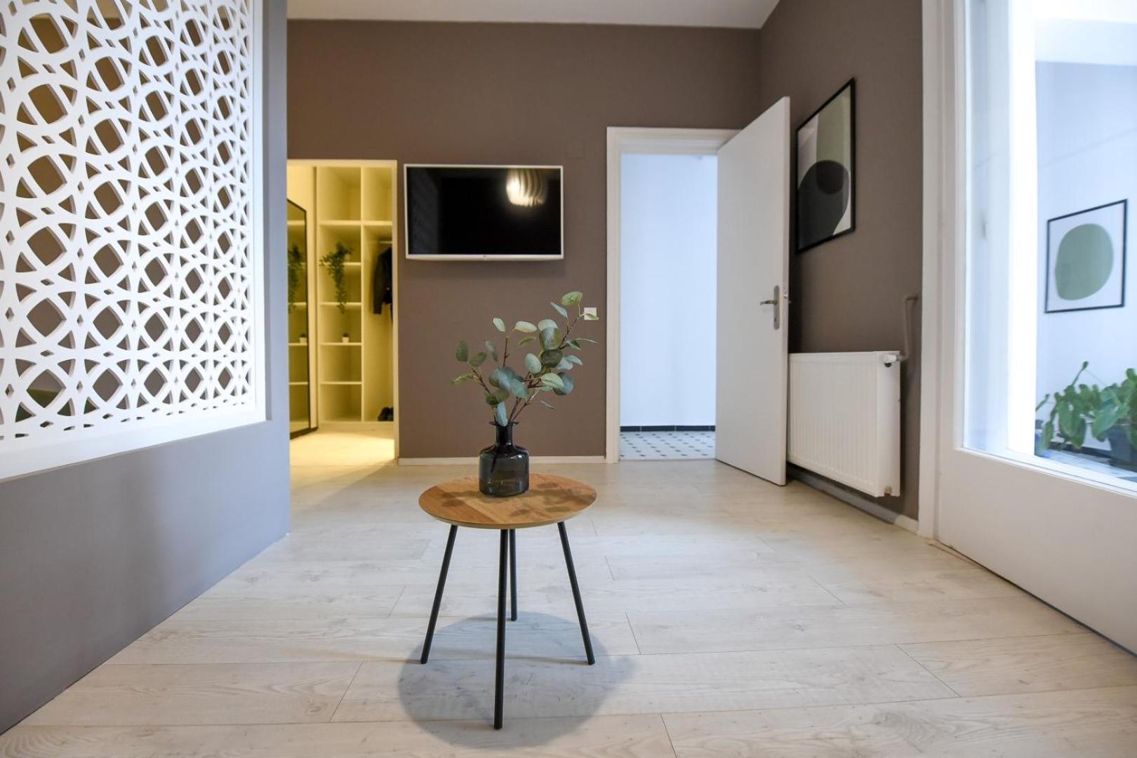 Centrally Located 1br Retreat Near Sala Palatului Appartamento *
