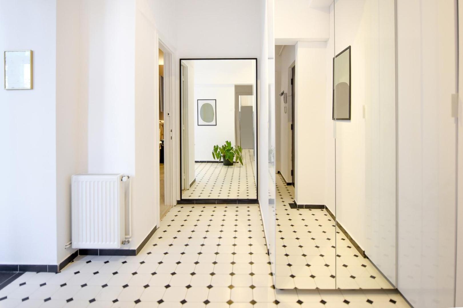 Centrally Located 1br Retreat Near Sala Palatului 布加勒斯特